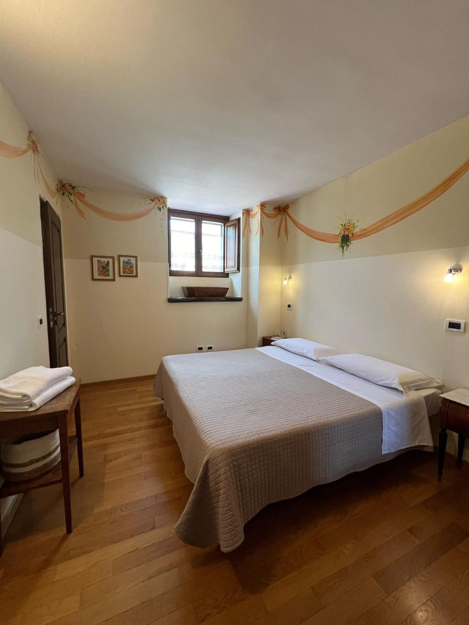 Locanda Sul Lago Santo Stefano Di Sessanio Extérieur photo