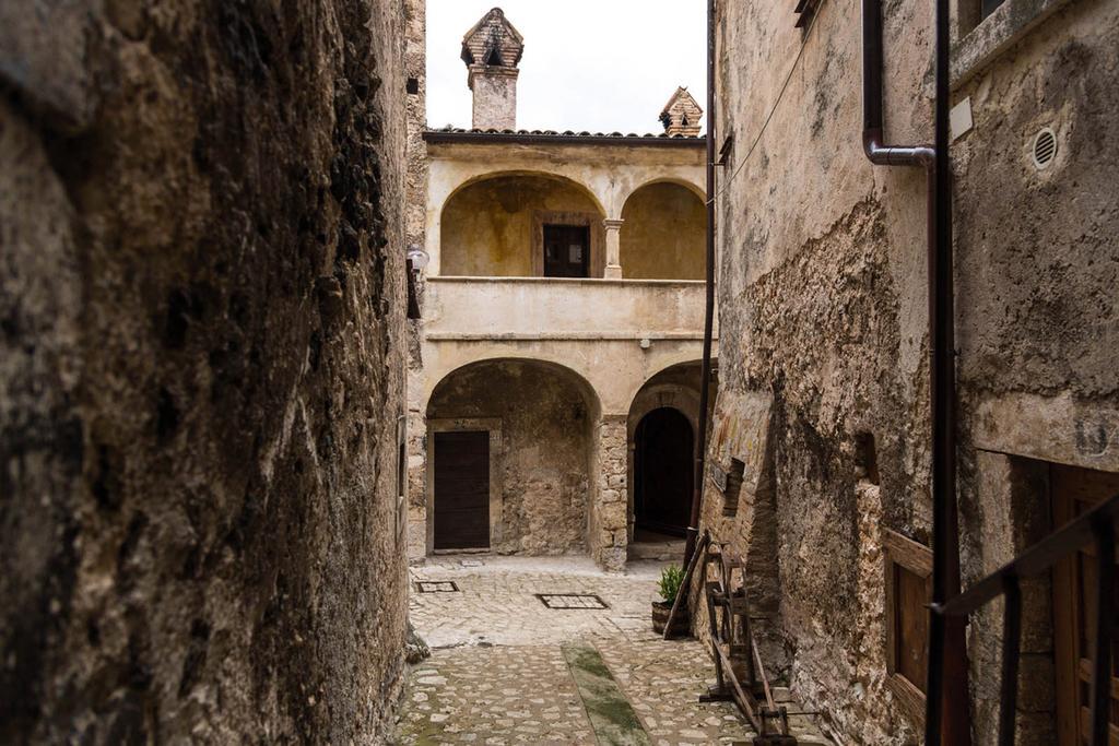 Locanda Sul Lago Santo Stefano Di Sessanio Extérieur photo